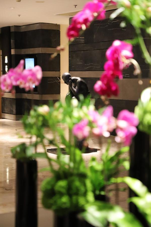 Renaissance Beijing Capital Hotel Exterior foto